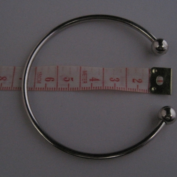 Handmade Silver Plated Charm Bracelet - Picture 4 of 4